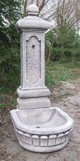 Záhradná postava umývadla