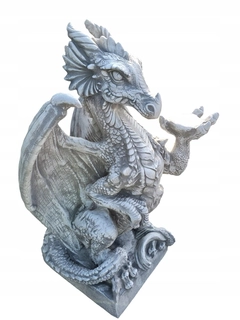 Betónový figúrsky - Dragon na báze - XL White