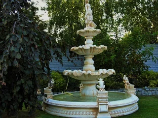 Fontána do záhrady - Trojúrovňový fontánový bazén Tritons s dnom 177 cm