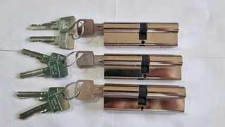 Zámok na dvere -  Nový zámok Vložte 40/45 LOB 3 KEYS SET