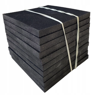 Gumové podložky WPZTS 100x100x8 mm 100 ks.