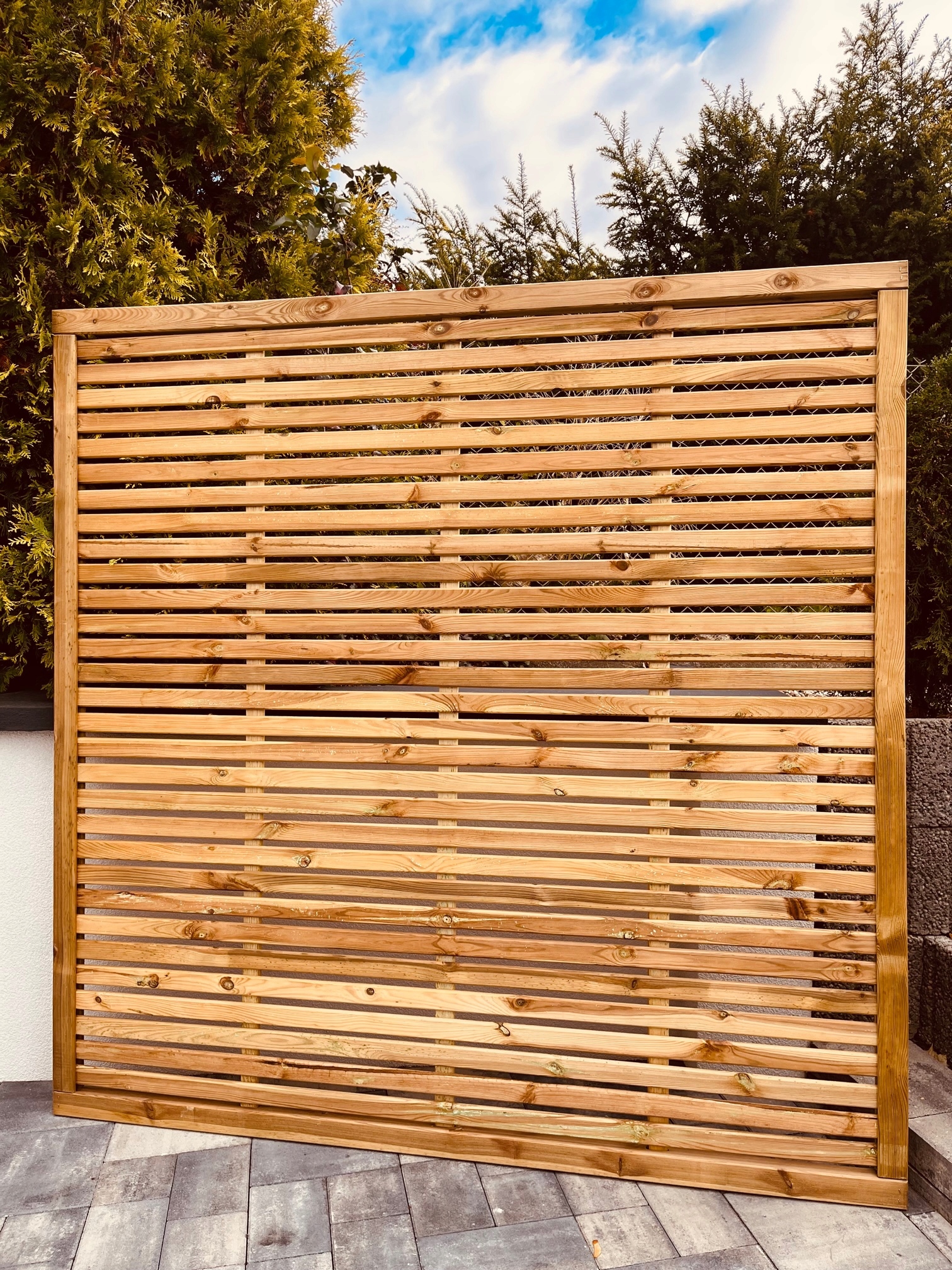 DREVENÉ PÁSOVÉ ŽALÚZIE PLOTOVÉ PRÉMIOVÉ DREVENÉ ŽALÚZIE PERGOLA