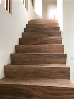 Schody dlaždice ako prírodné drevo 120x30 doska