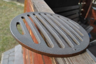 Grid Guľatý liatinový 25 cm Nový poľský
