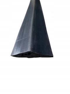 Tesnenie dverí - Garážové tesnenie, tesnenie brány 3 MB 14x78 mm