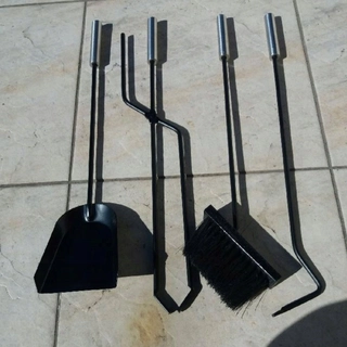 Príslušensvo ku  krbu - Krbové set Quadro príslušenstvo 4 prvky