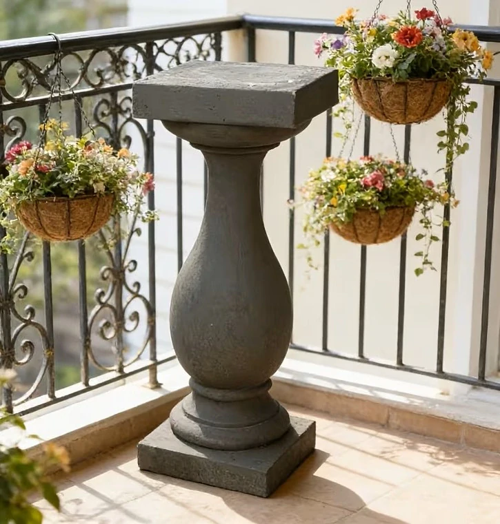 Betónový stĺp – dizajnový kvetináč v štýle antickej elegancie 62 cm × 20 cm