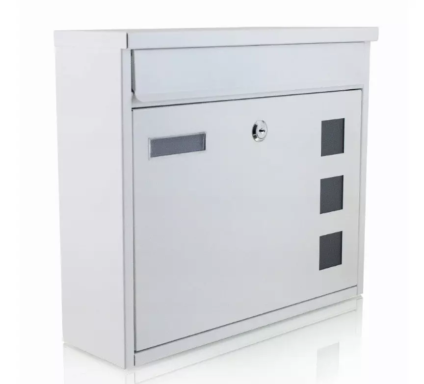 Poštová schránka - MINIMALISTICKÝ PRIJATÉ BIELU STENU